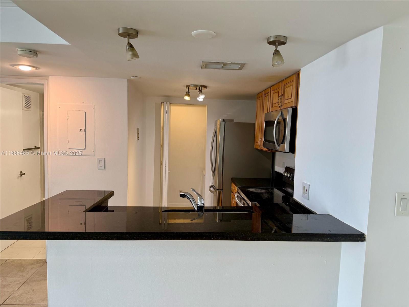 770 Claughton Island Dr # 2113