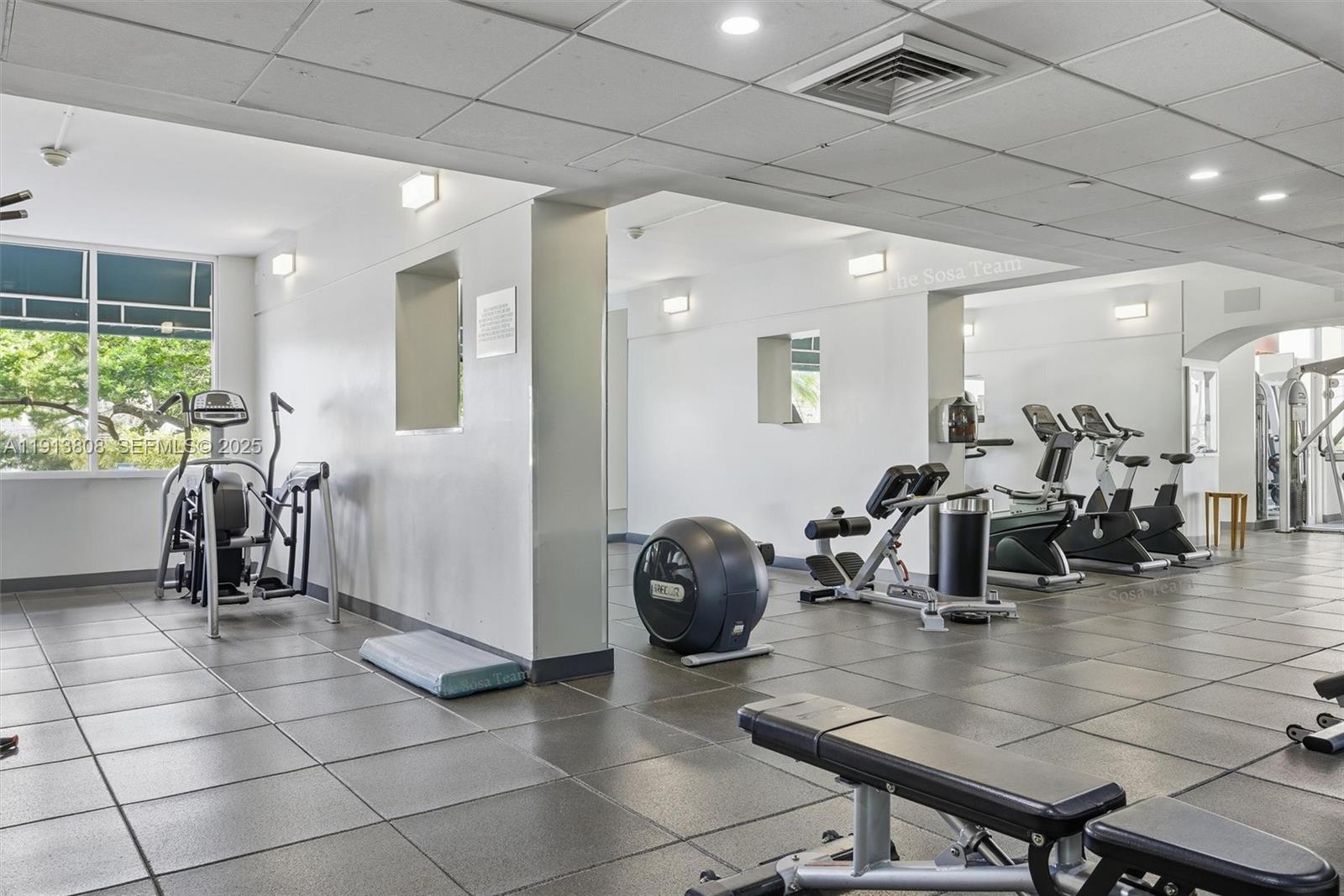 888 Brickell Key Dr # 1903