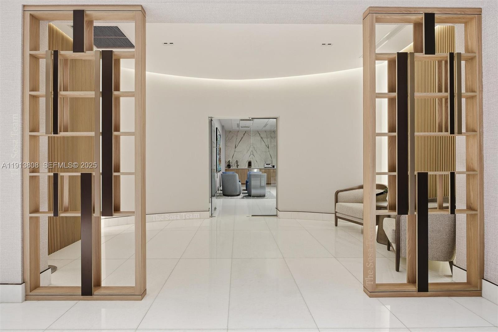 888 Brickell Key Dr # 1903