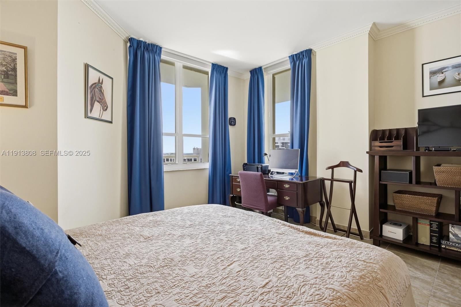 888 Brickell Key Dr # 1903