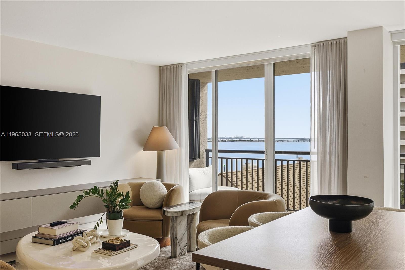 540 Brickell Key Dr # 823