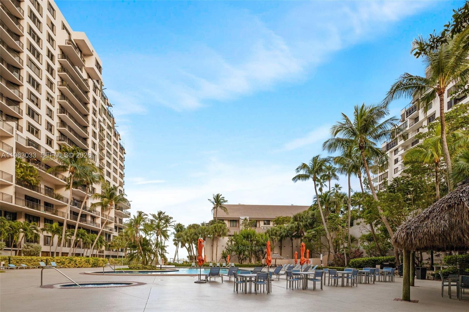 540 Brickell Key Dr # 823