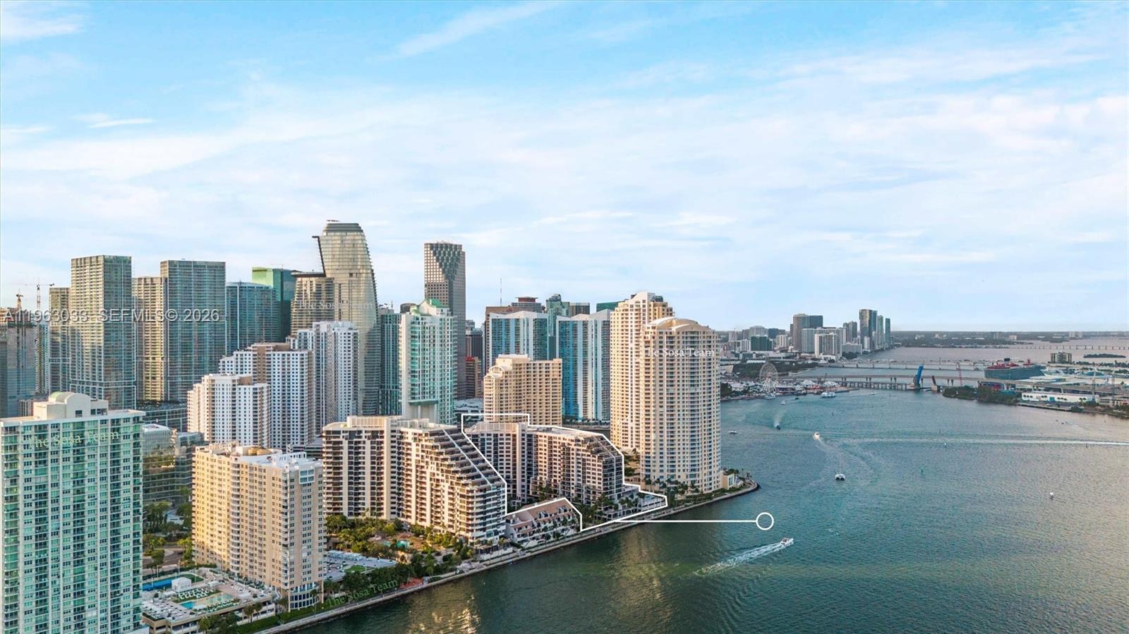 540 Brickell Key Dr # 823