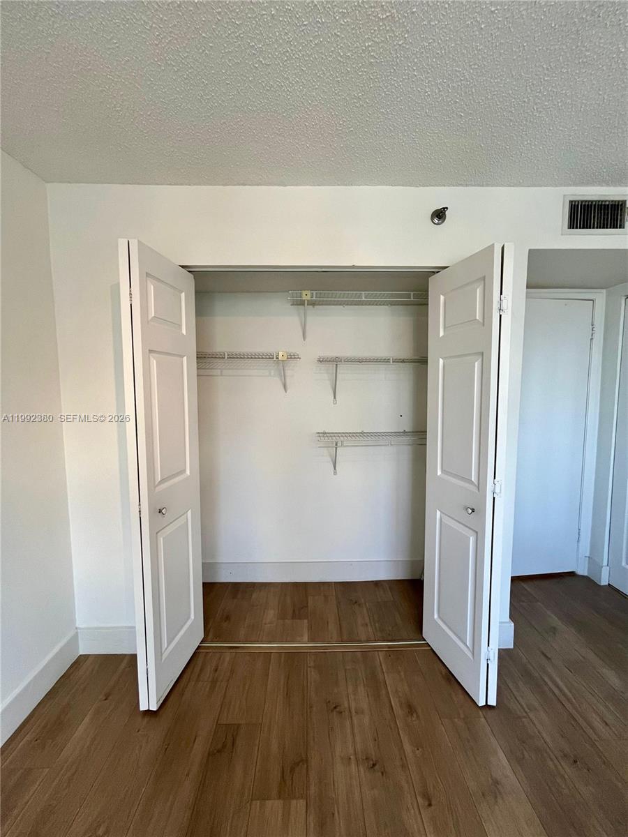 770 Claughton Island Dr # 2009