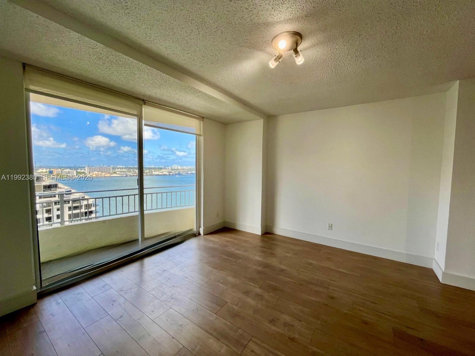 770 Claughton Island Dr # 2009