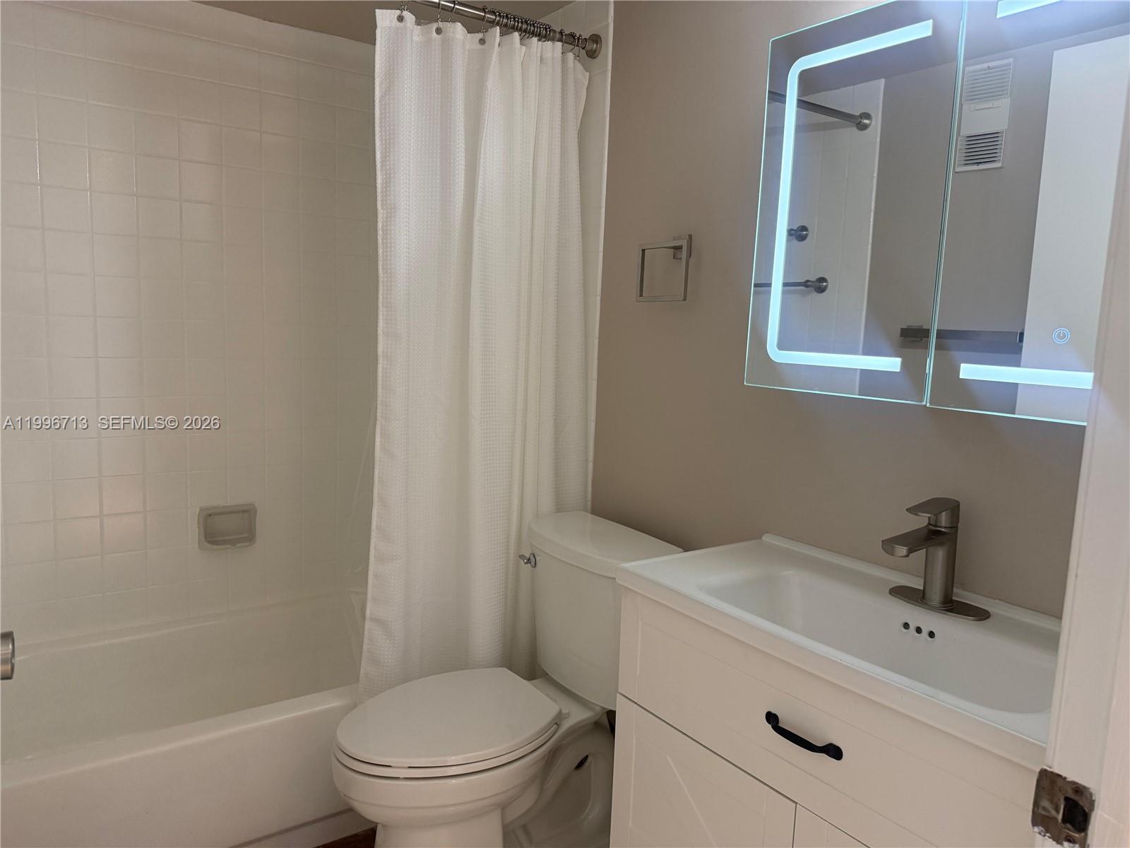 770 Claughton Island Dr # 1105