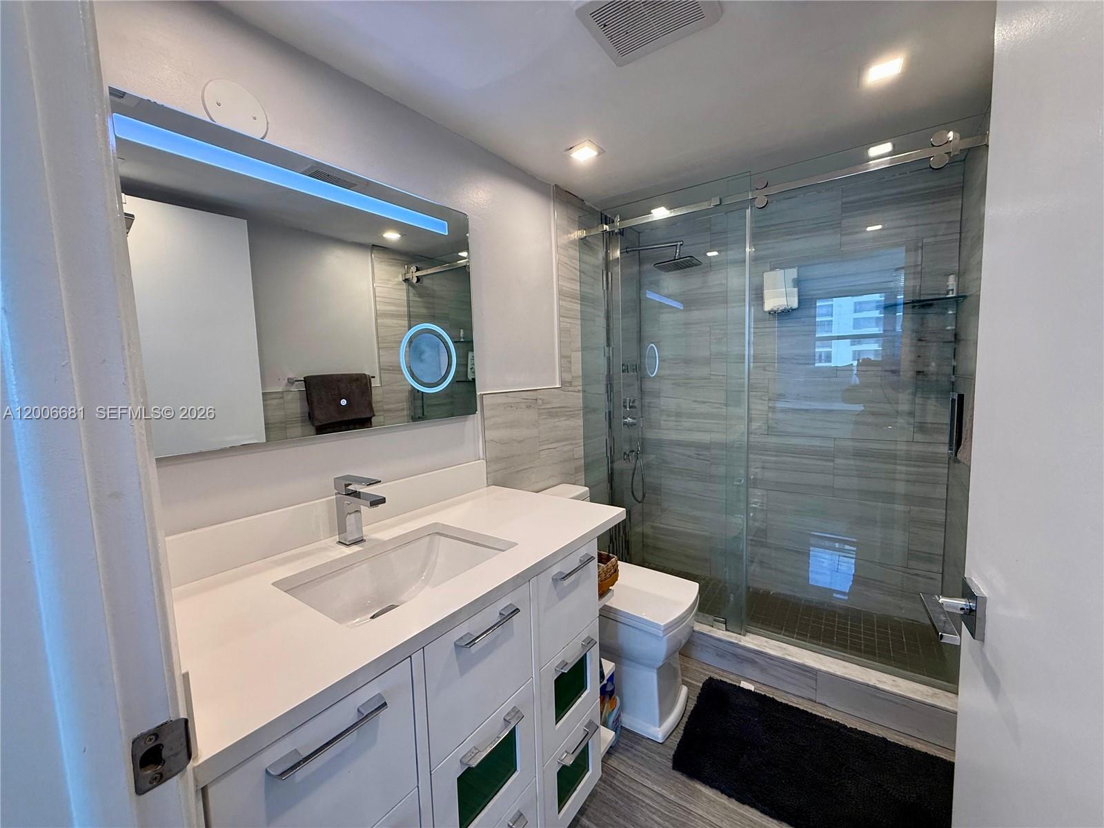 770 Claughton Island Dr # 1003