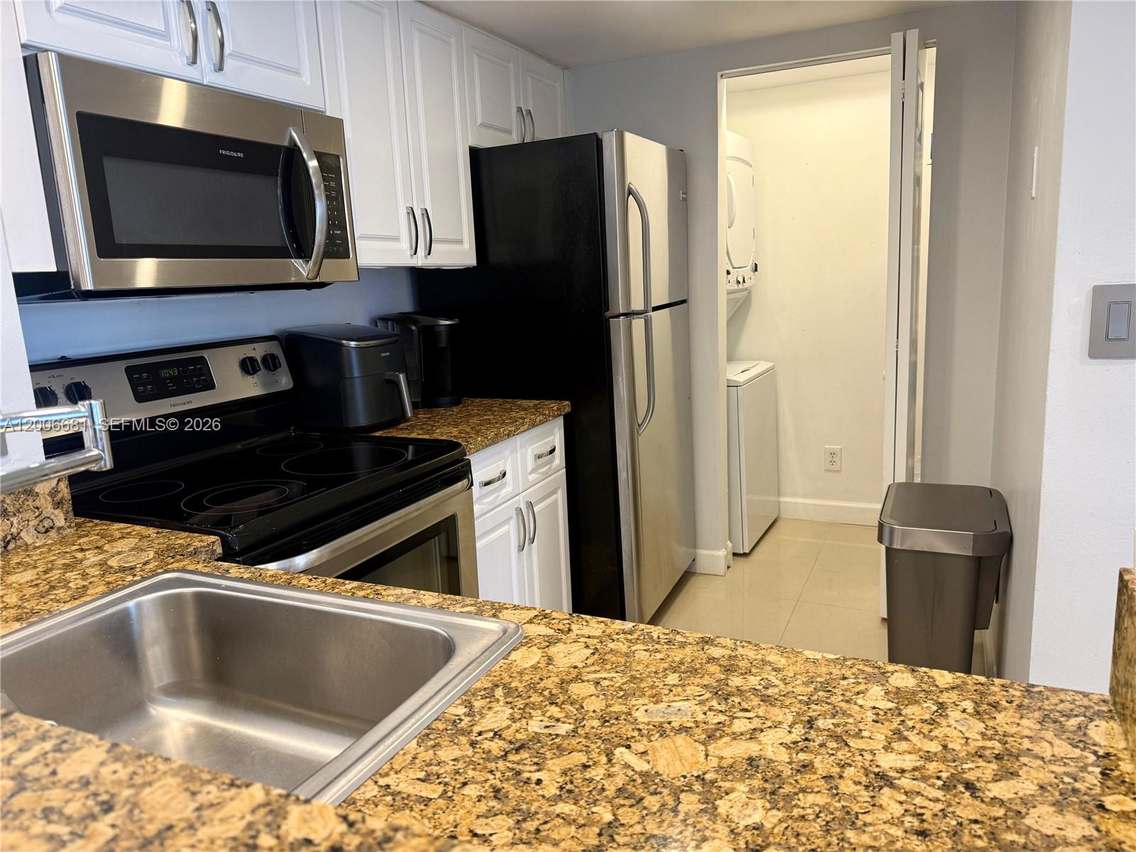 770 Claughton Island Dr # 1003