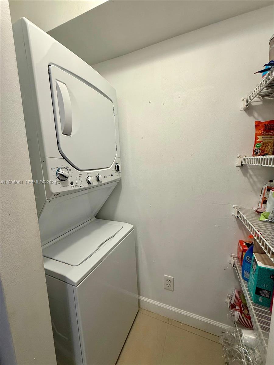 770 Claughton Island Dr # 1003