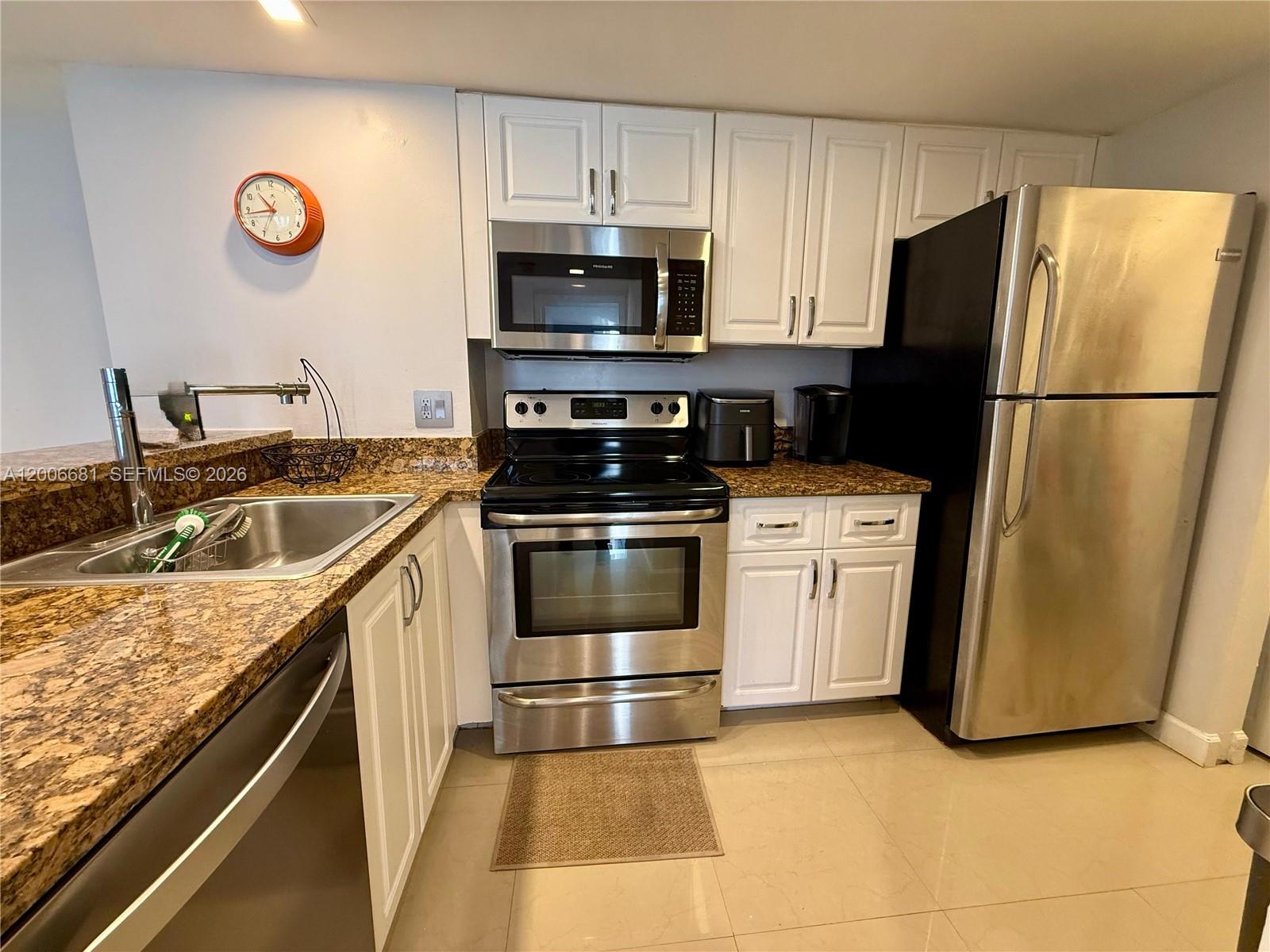 770 Claughton Island Dr # 1003