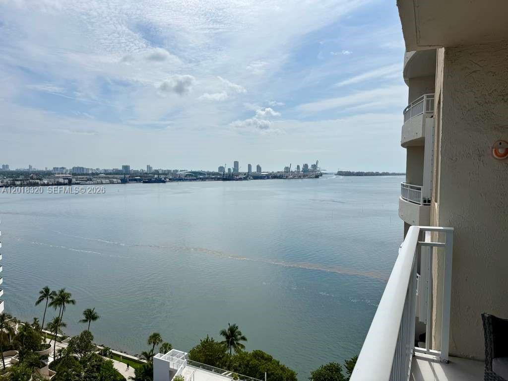 770 Claughton Island Dr # 1805
