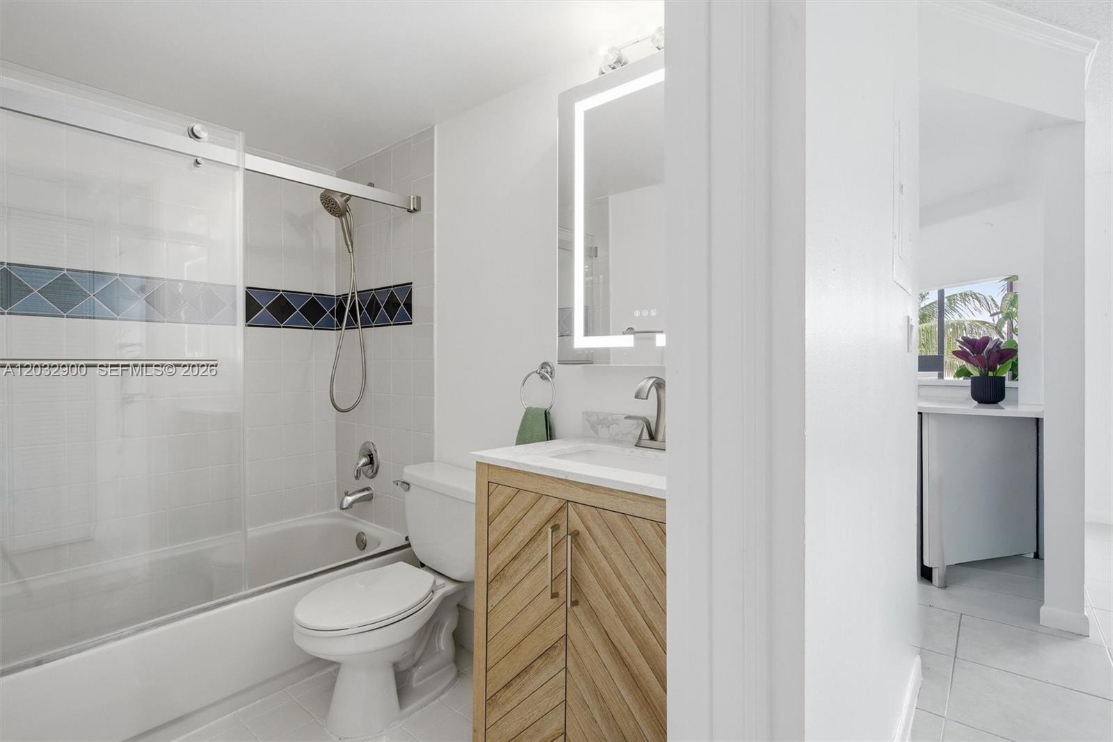 8335 SW 152nd Ave # 411 Unit: B-411