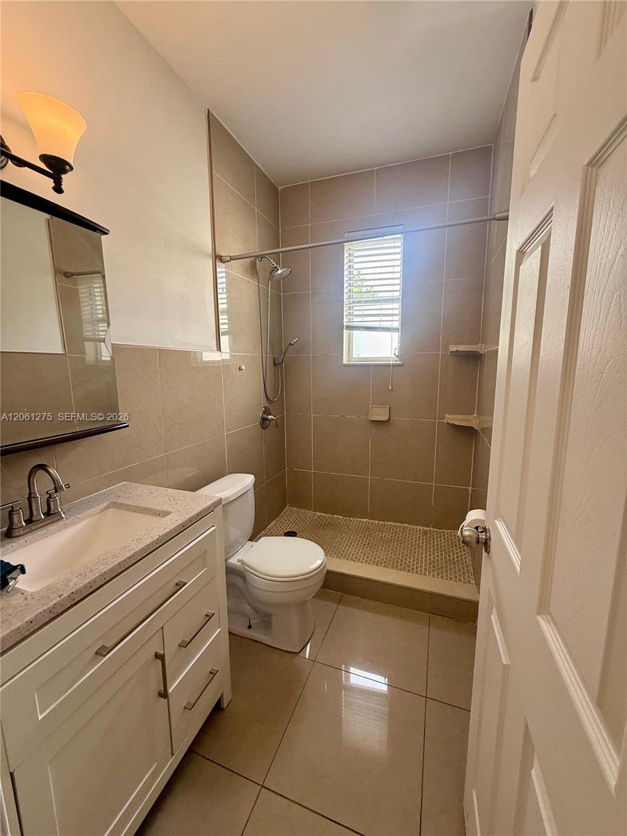 1779 SW 16th Ter