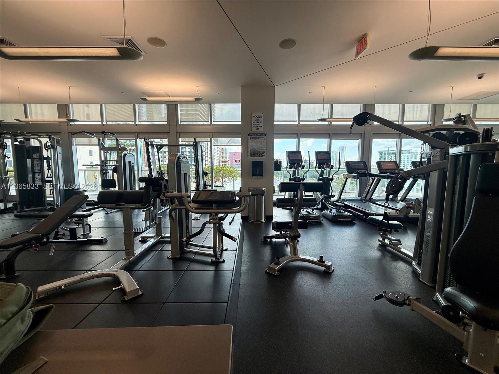 79 SW 12th St Unit: 1207-S