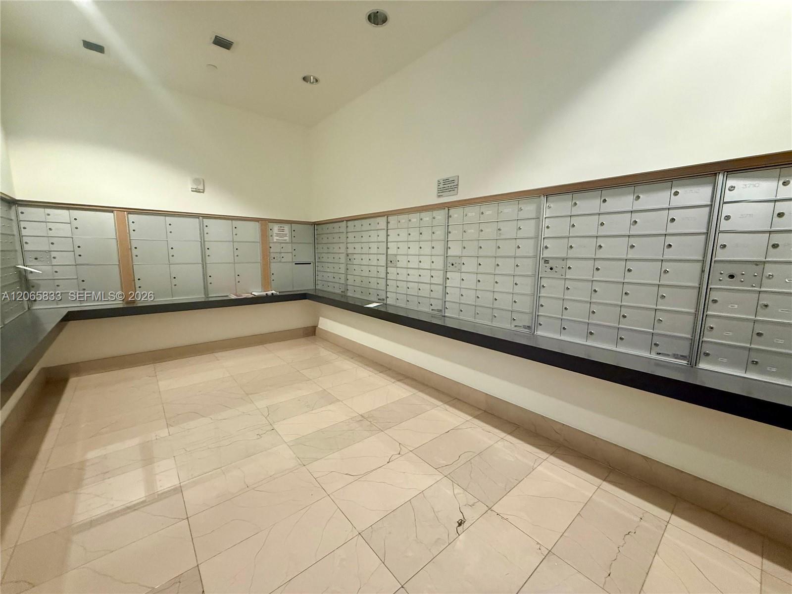 79 SW 12th St Unit: 1207-S
