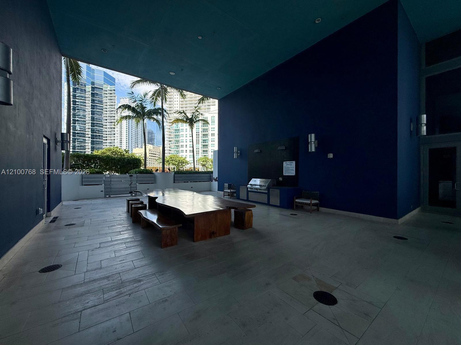 1300 Brickell Bay Dr # 1600