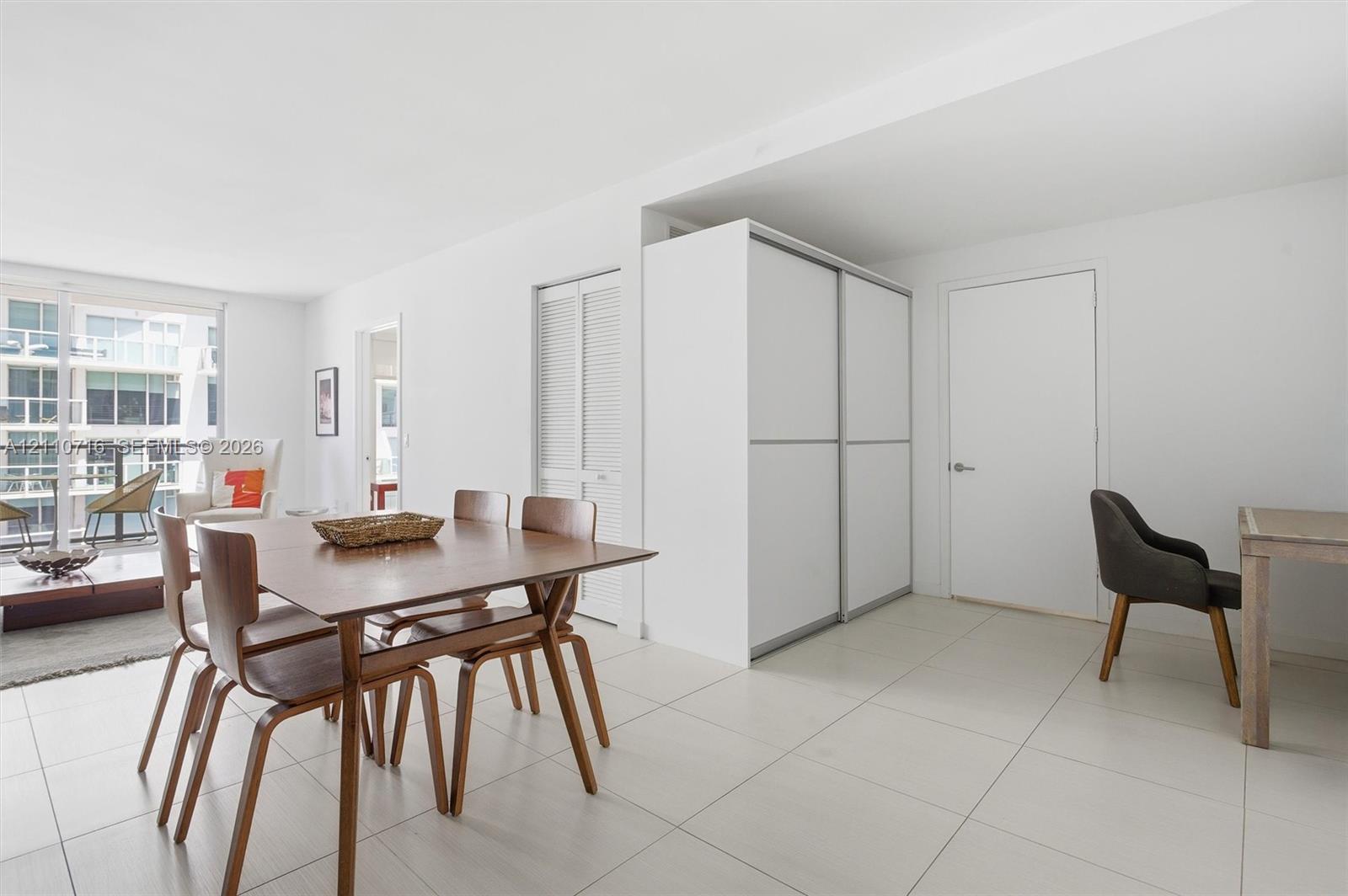 31 SE 6th St # 2504