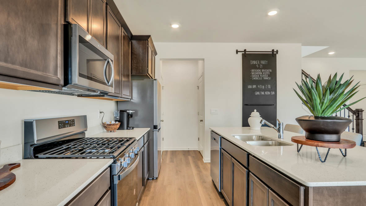 506 Adirondack Court