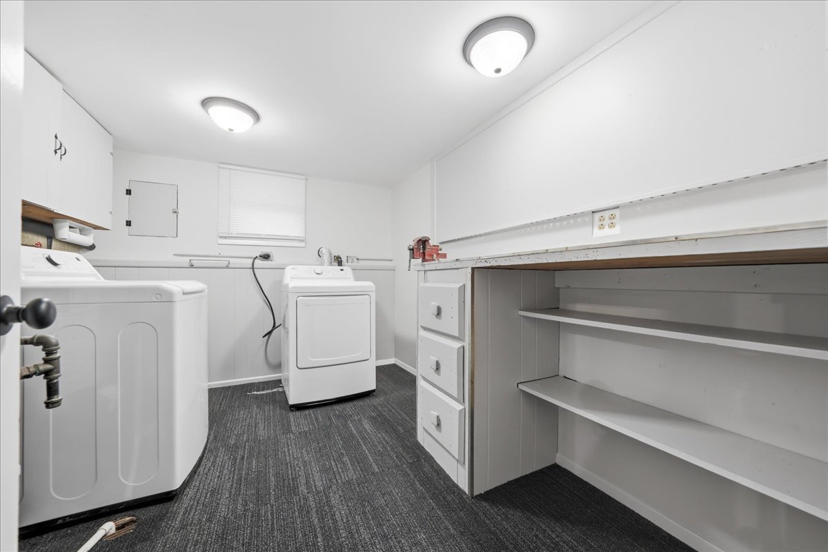 1022 White Bridge Lane