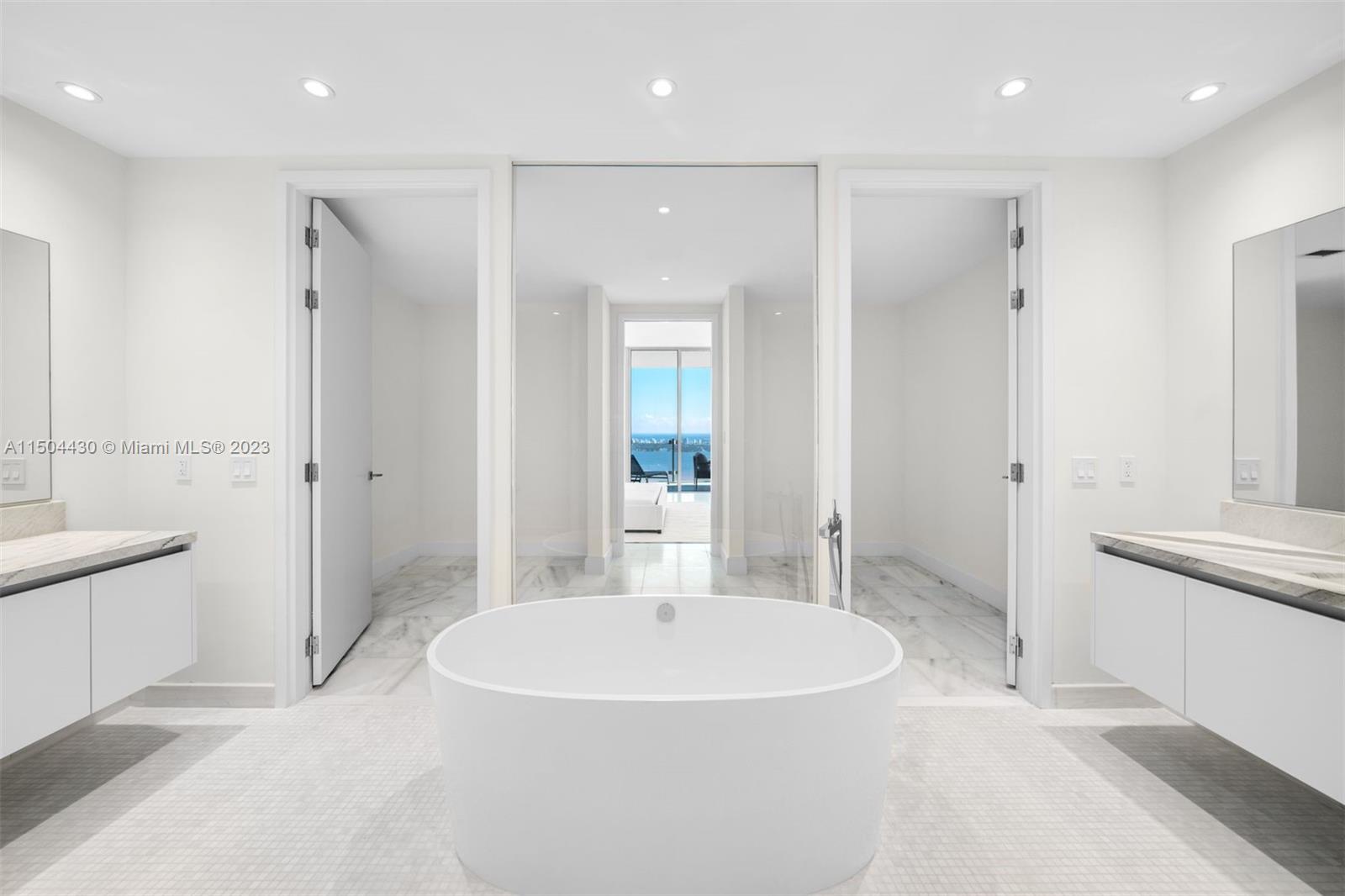 700 NE 26th Terrace # 5302