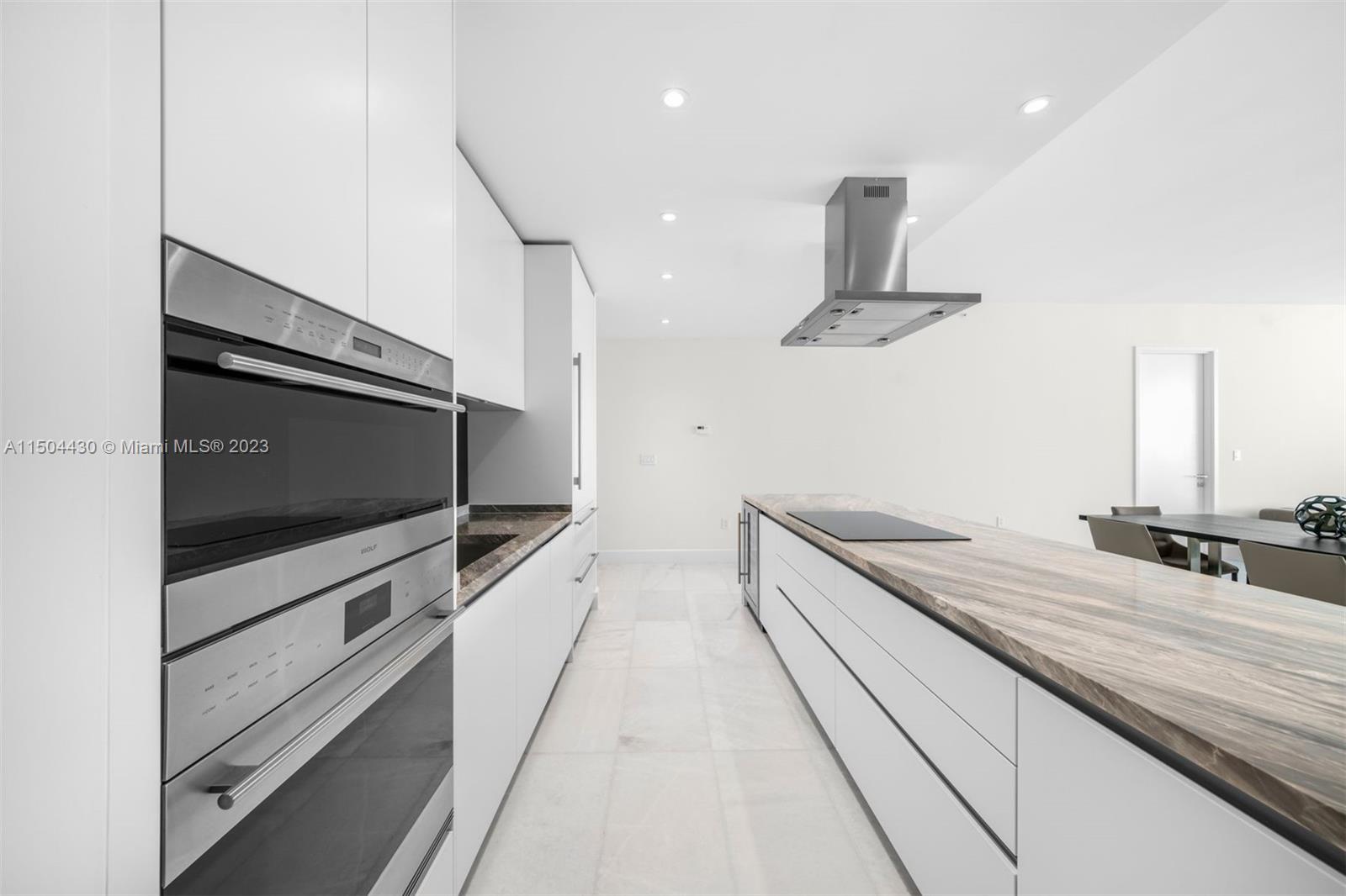 700 NE 26th Terrace # 5302