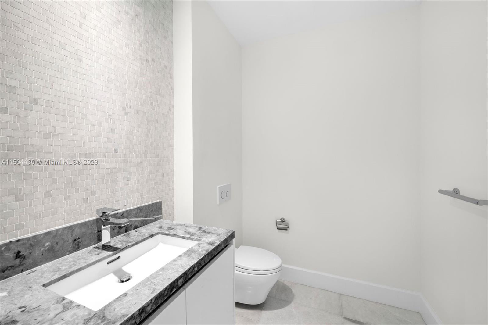 700 NE 26th Terrace # 5302