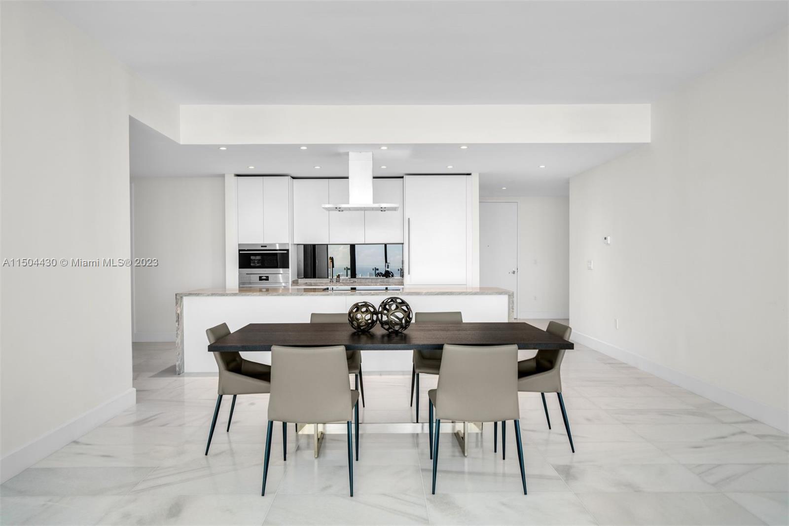 700 NE 26th Terrace # 5302