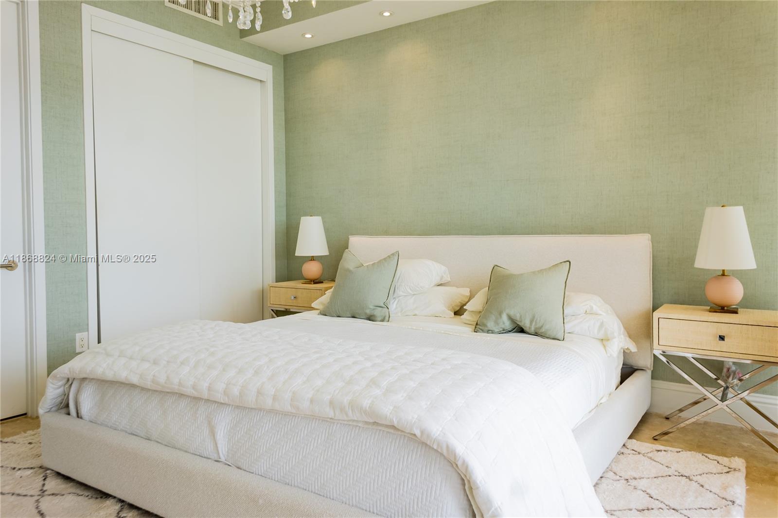 9701 Collins Ave # 1605S