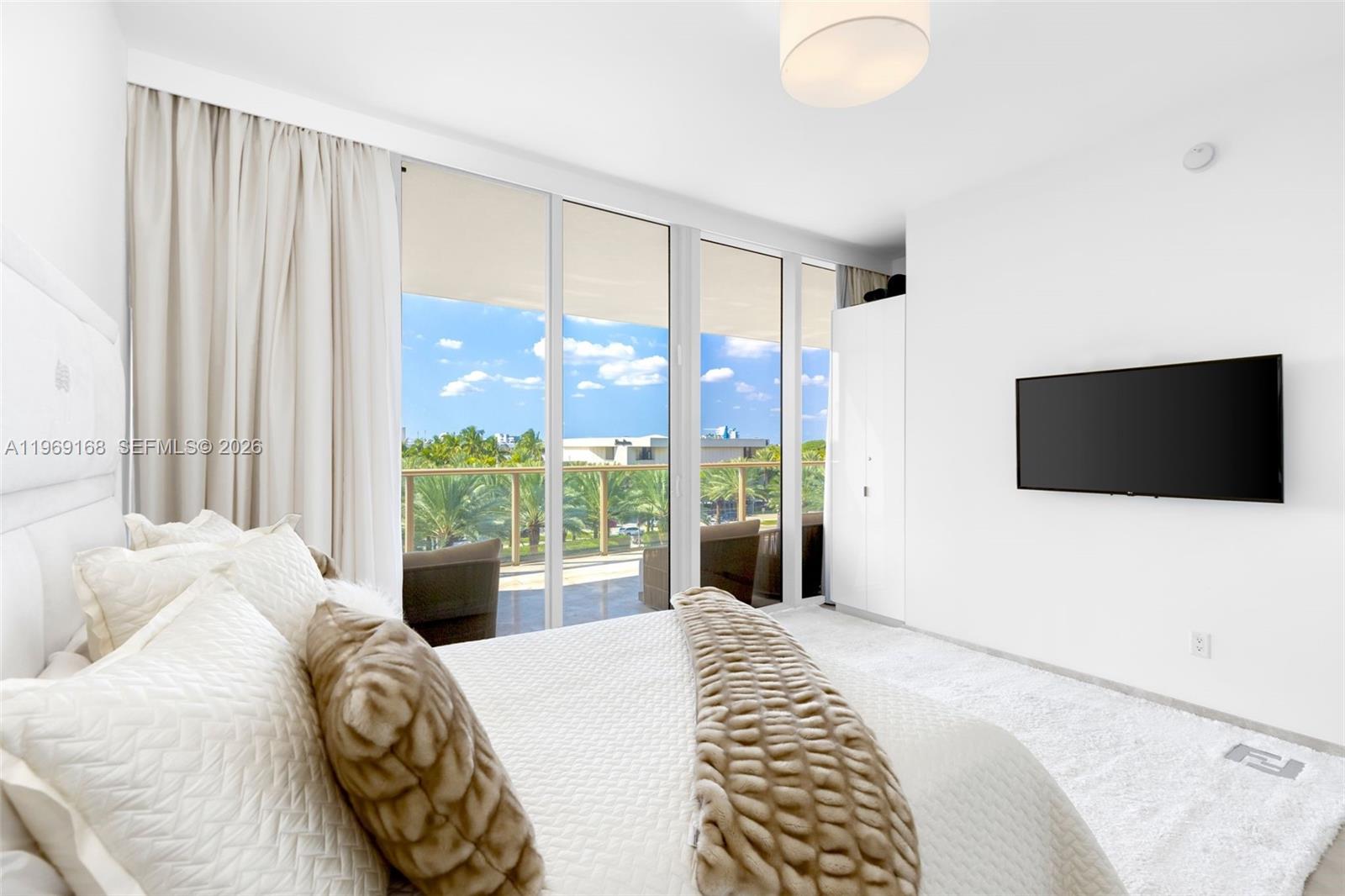 9701 Collins Ave # 405S