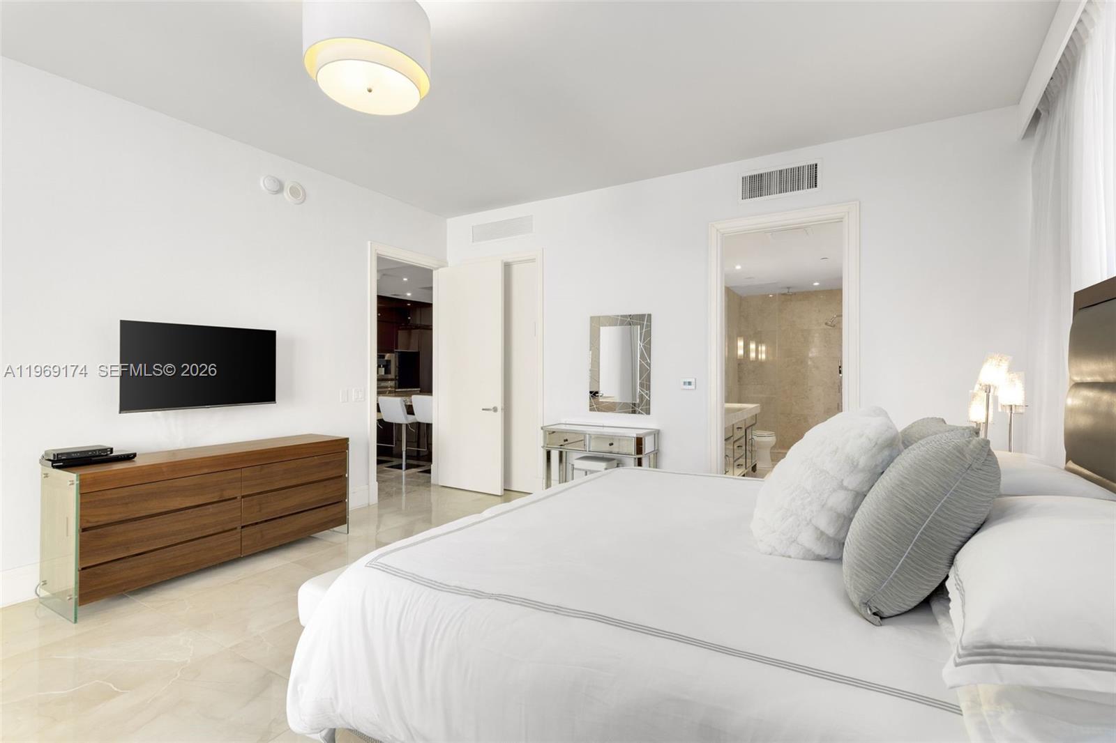 9701 Collins Ave # 404S