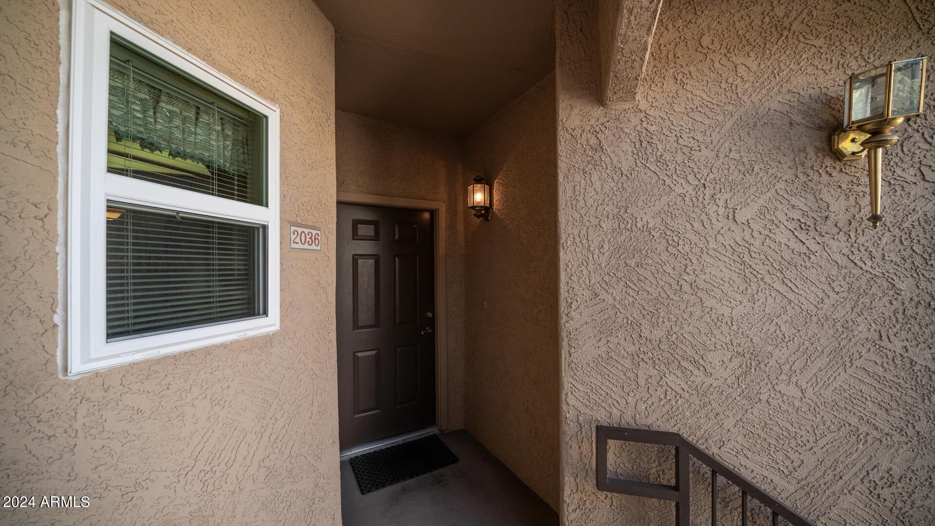 10410 N CAVE CREEK Road, 2036