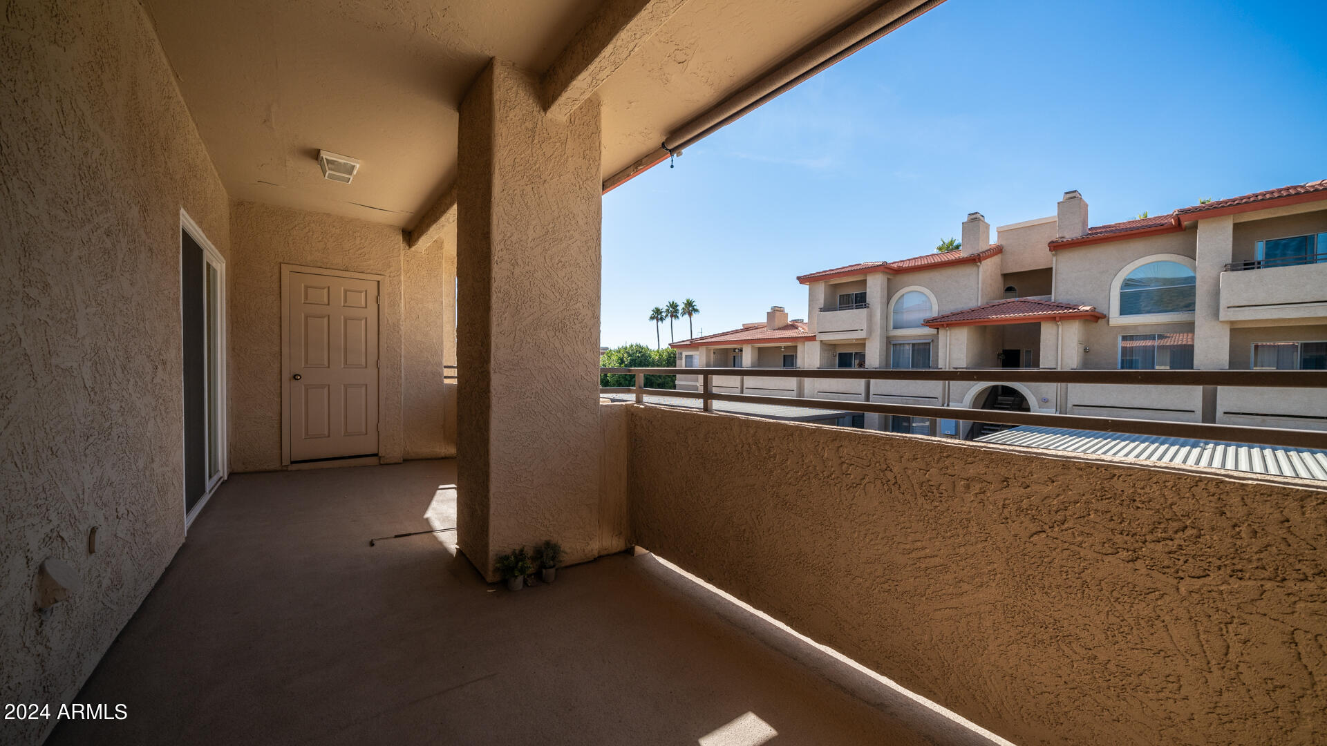 10410 N CAVE CREEK Road, 2036