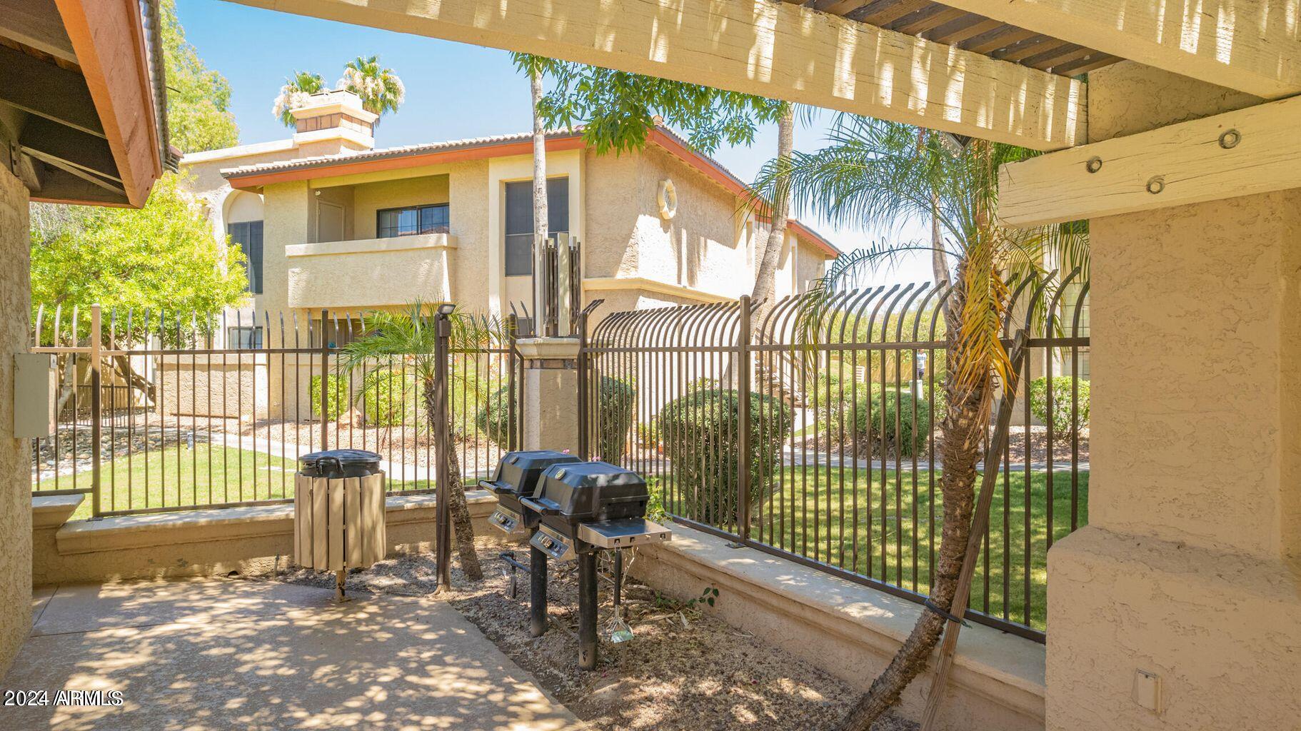 10410 N CAVE CREEK Road, 2036