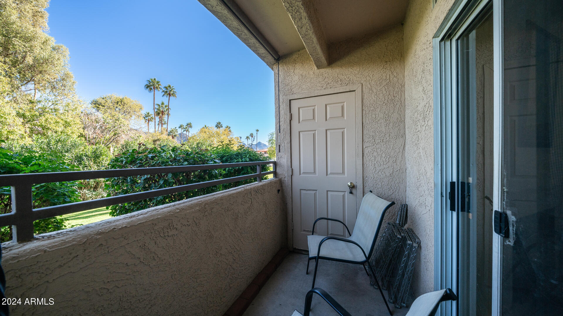 10410 N CAVE CREEK Road, 1038