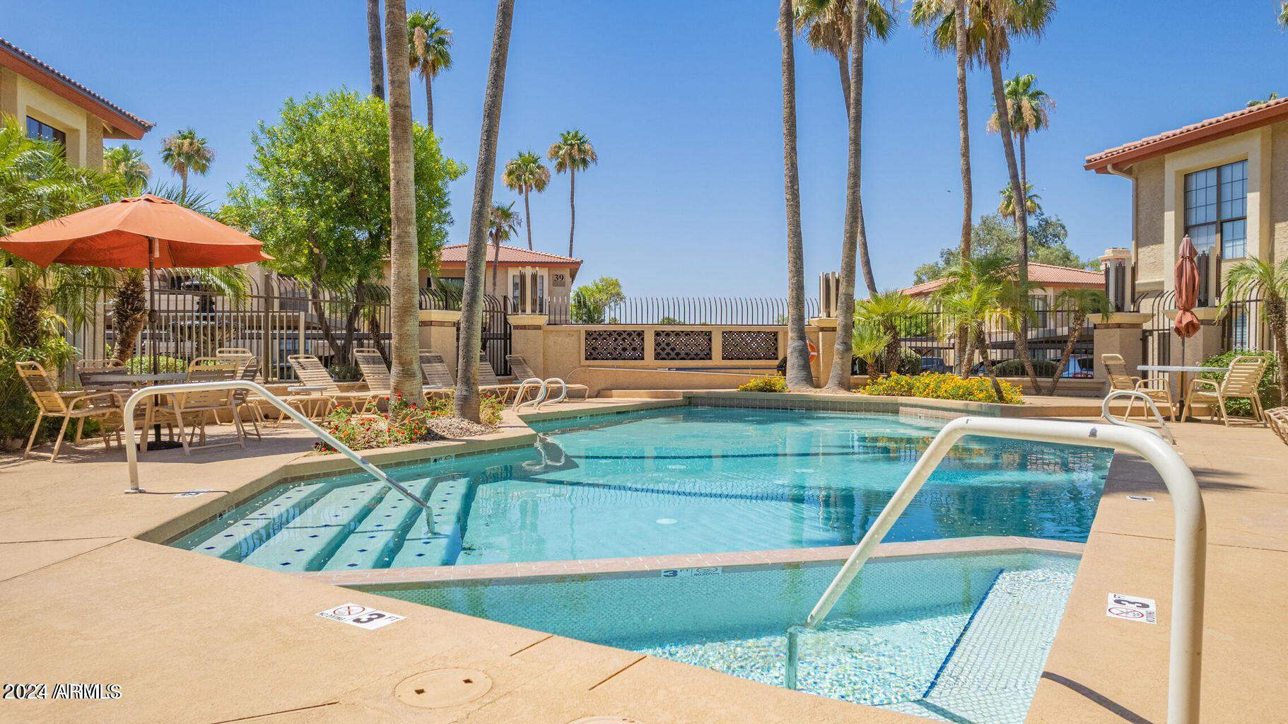 10410 N CAVE CREEK Road, 1038