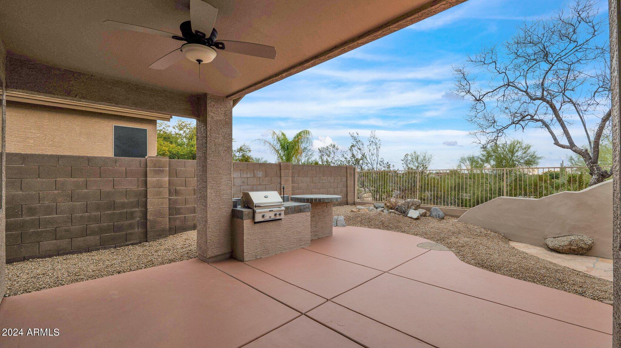 7245 E DESERT VISTA Road