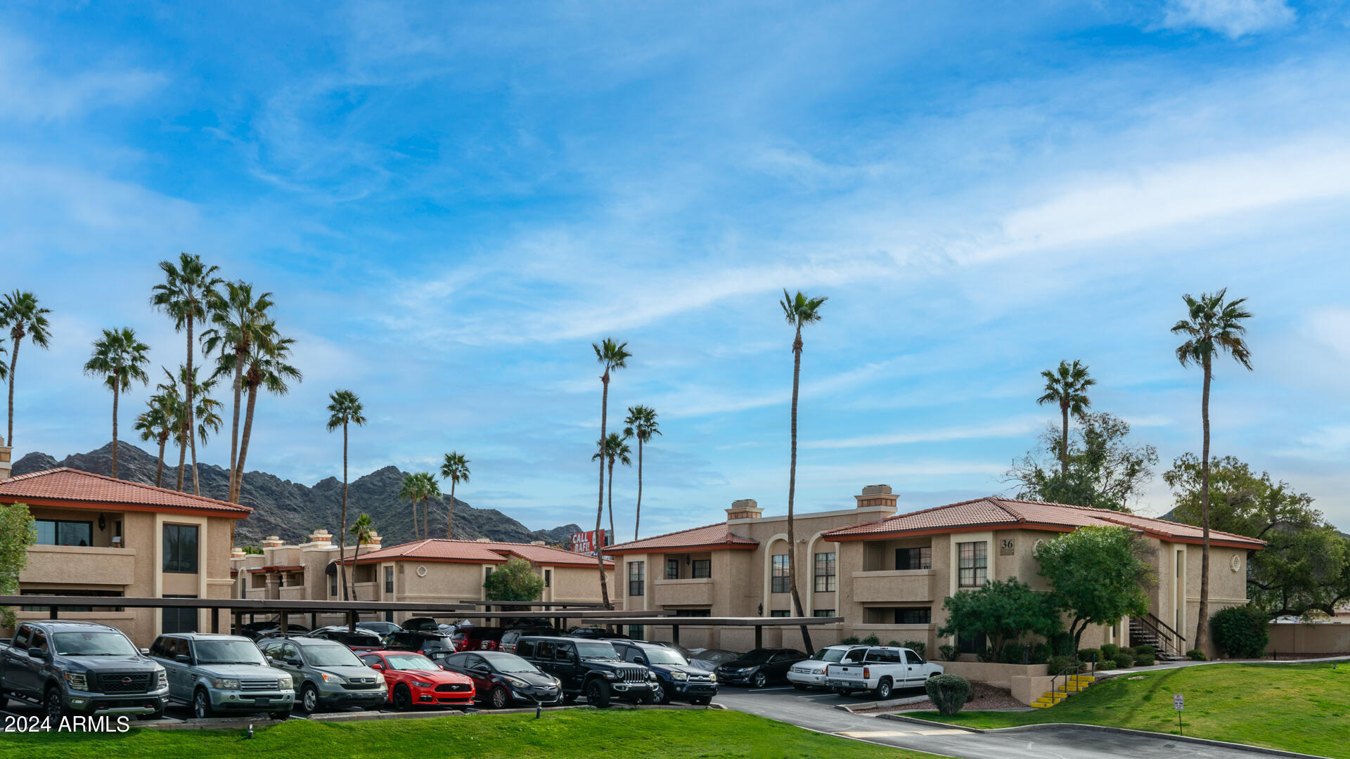 10410 N CAVE CREEK Road, 1114