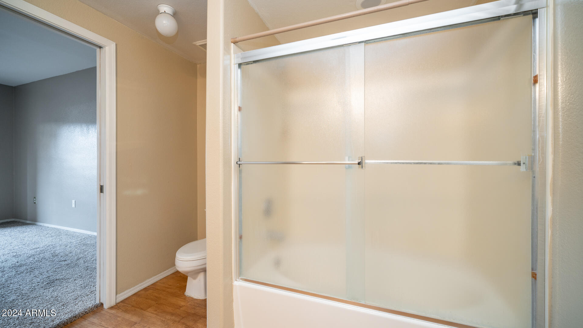 10410 N CAVE CREEK Road, 1114