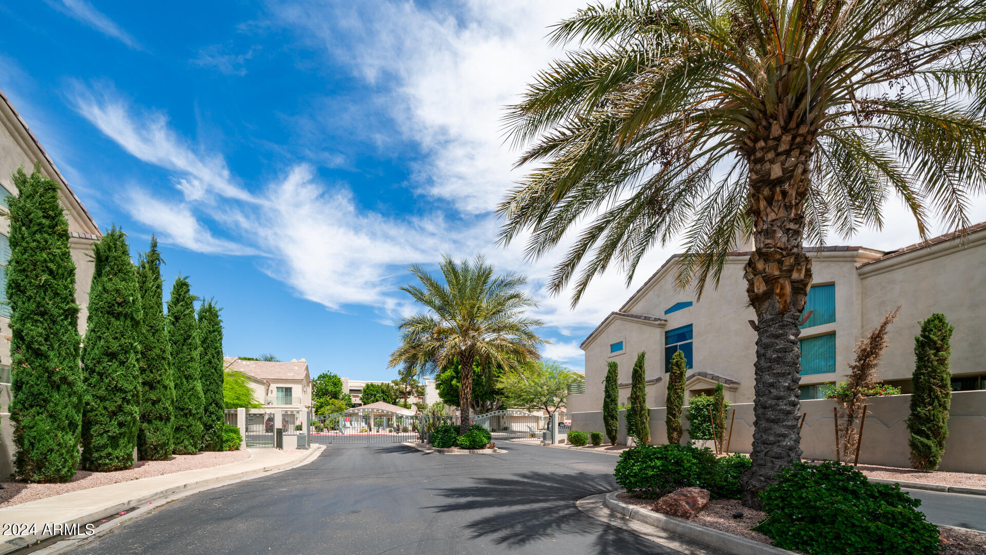 7580 E EARLL Drive, 84