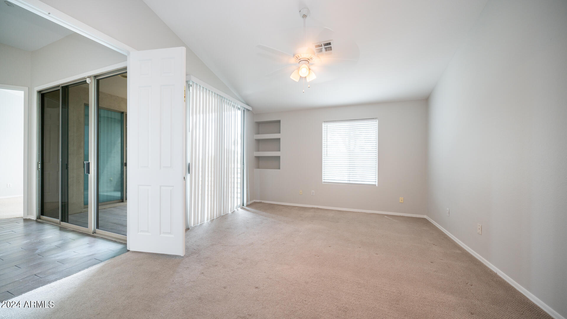 7580 E EARLL Drive, 84