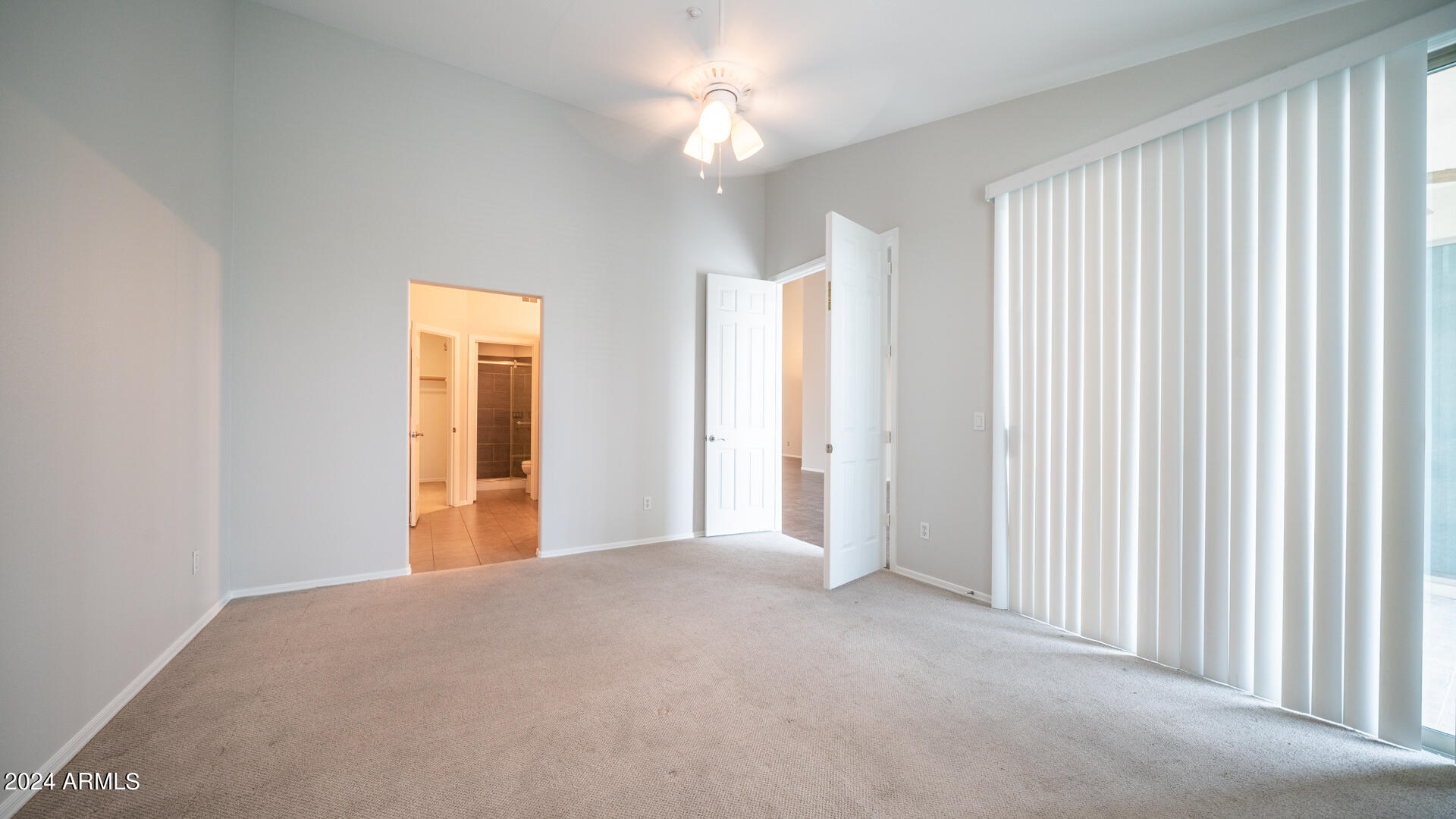 7580 E EARLL Drive, 84