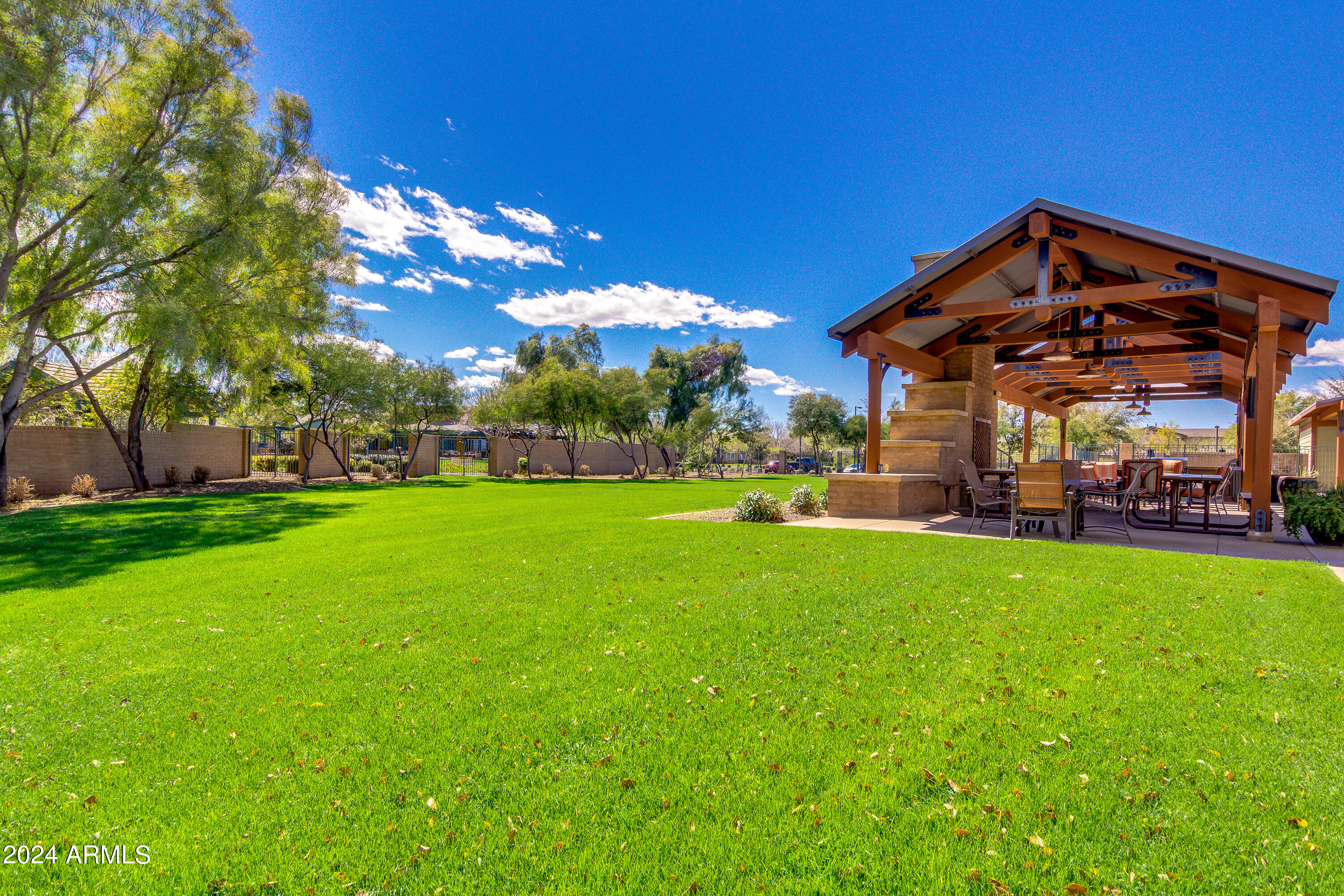 14627 W LARKSPUR Drive