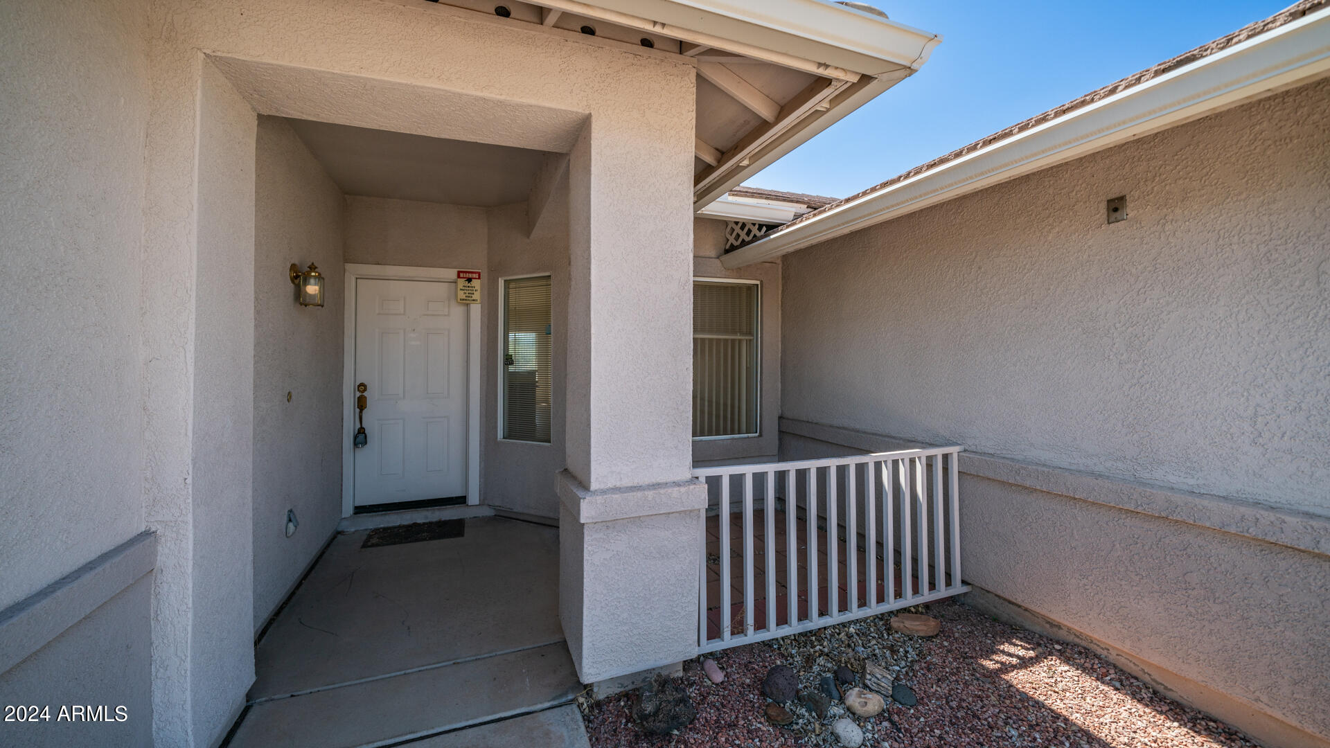 1445 W WAGON WHEEL Road