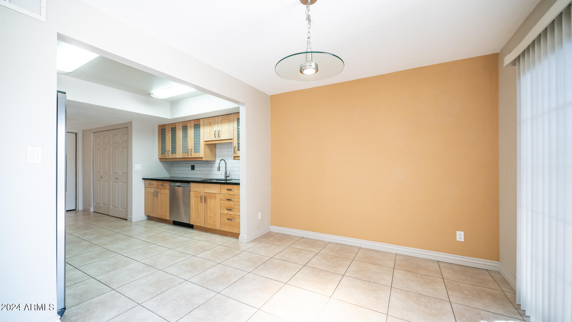 11011 N 92ND Street, 1018