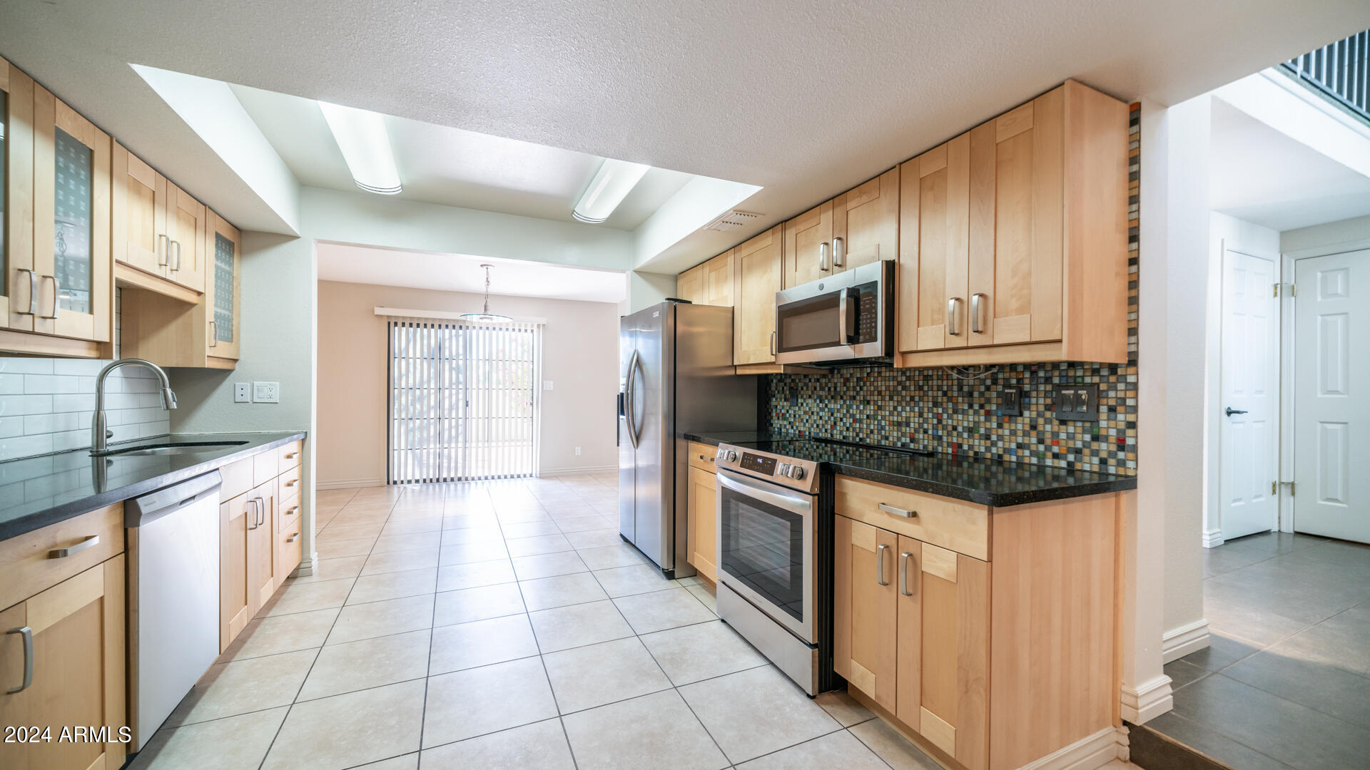 11011 N 92ND Street, 1018