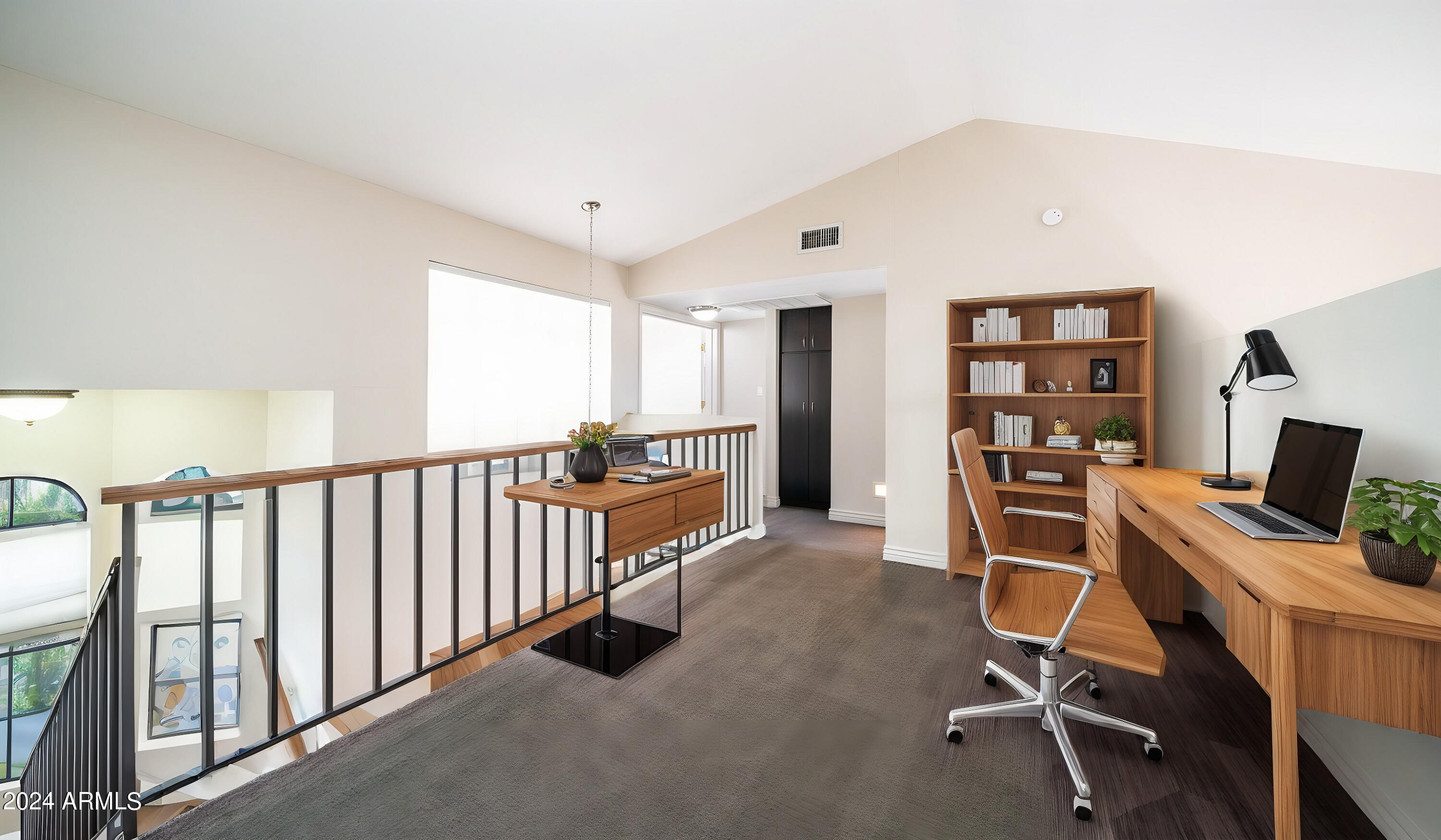 11011 N 92ND Street, 1018