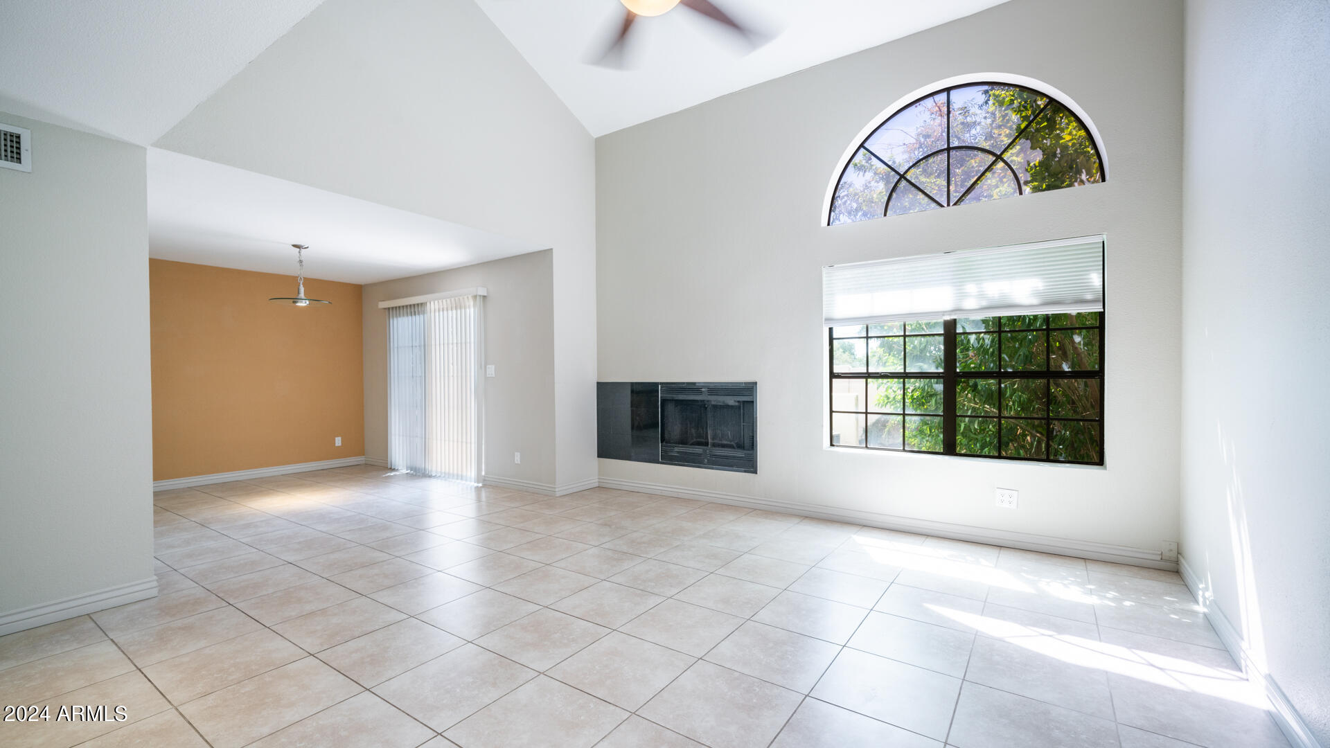 11011 N 92ND Street, 1018