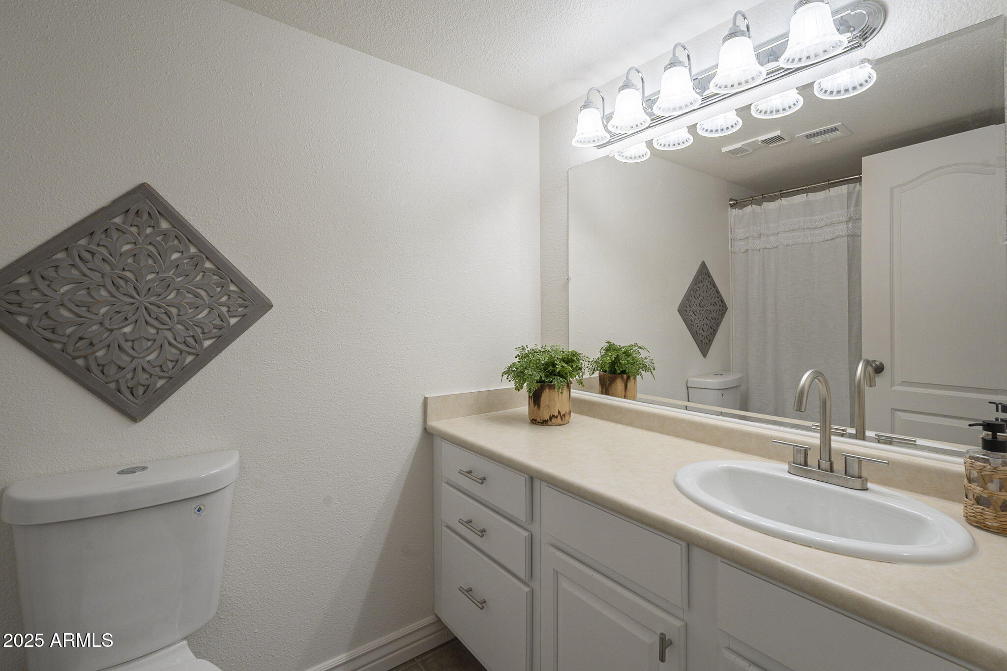 3420 W DANBURY Drive, C216