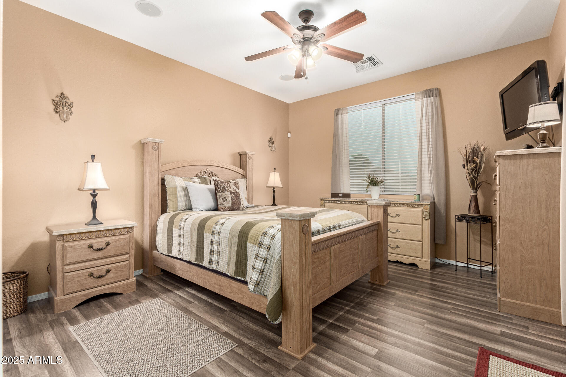 17797 W STATLER Drive