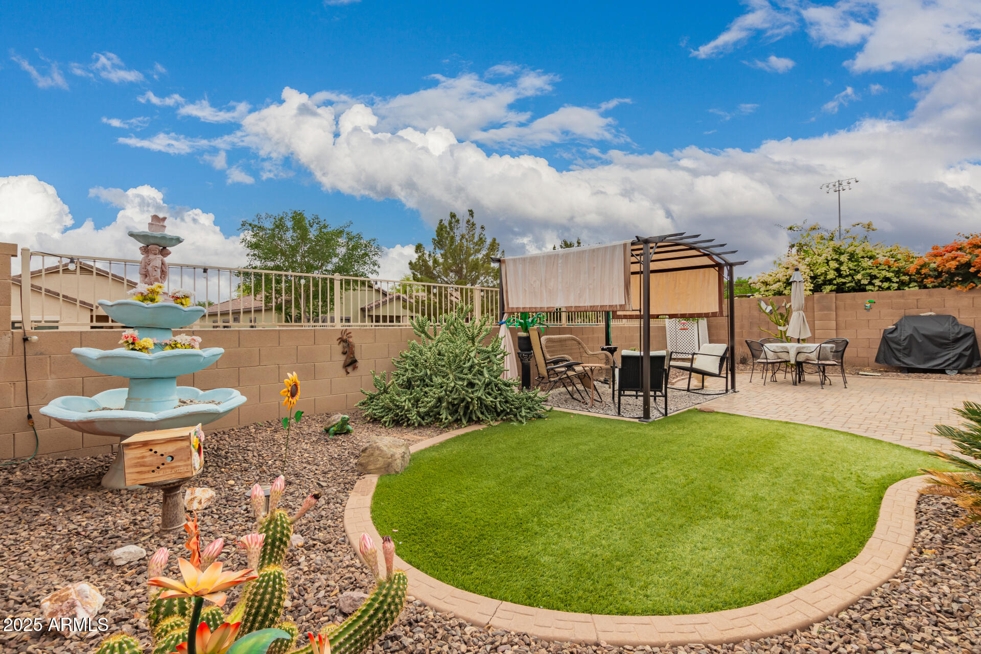 17797 W STATLER Drive